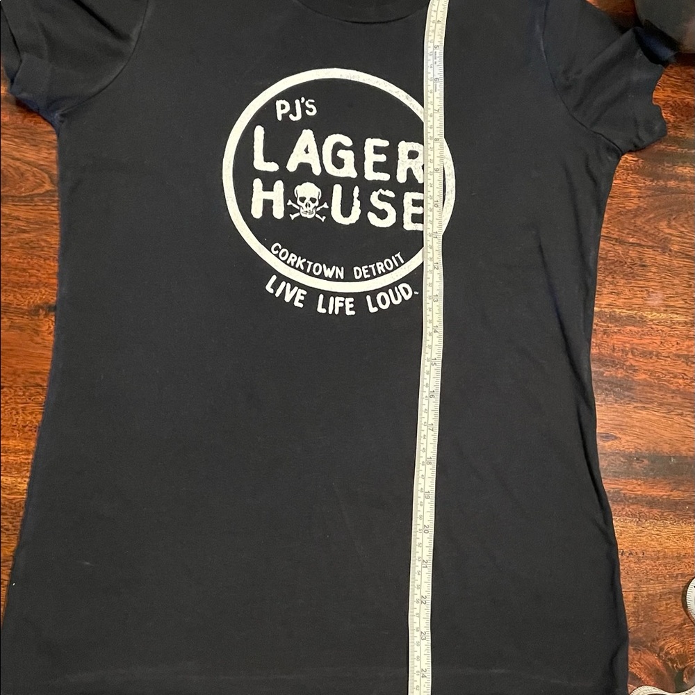 Detroit Tee - Picture 5 of 12